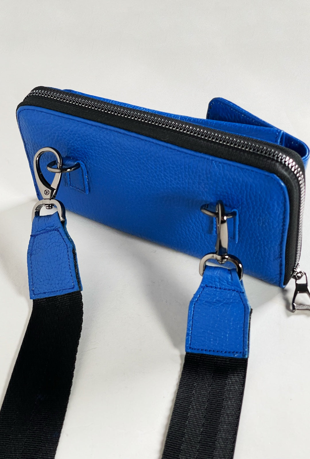 Bora Bora electric blue