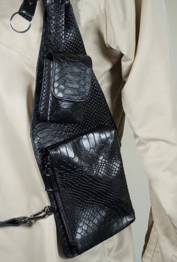 Clint cuero snake black