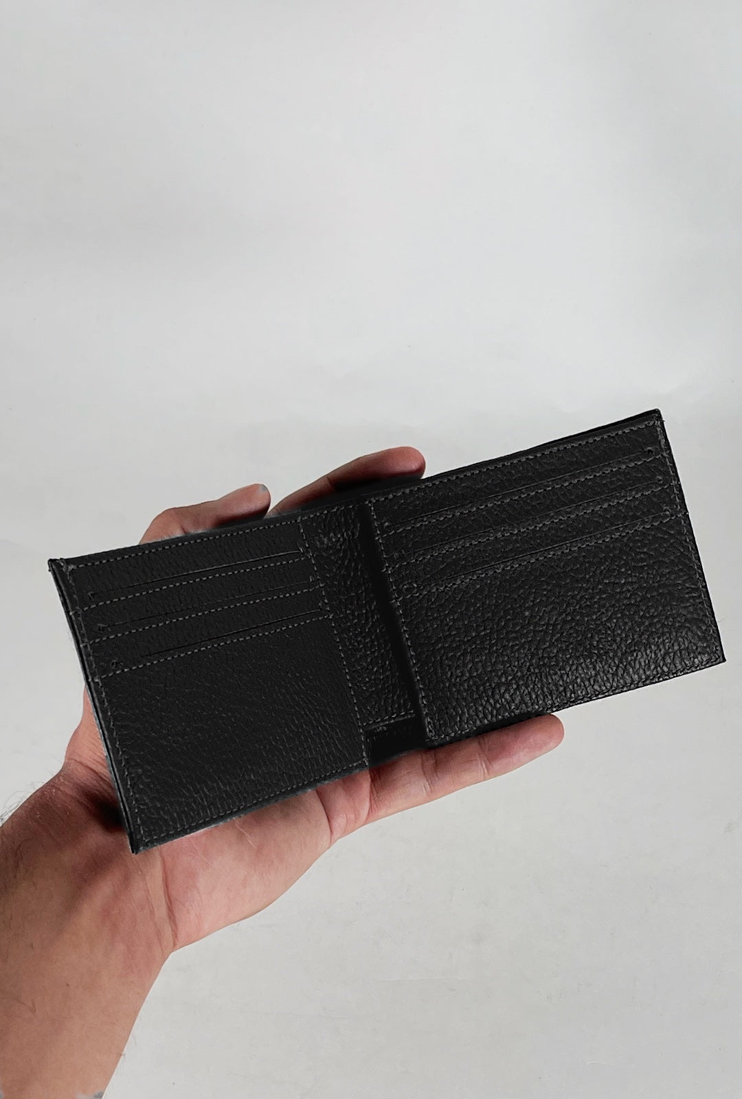 Bruselas ultra black